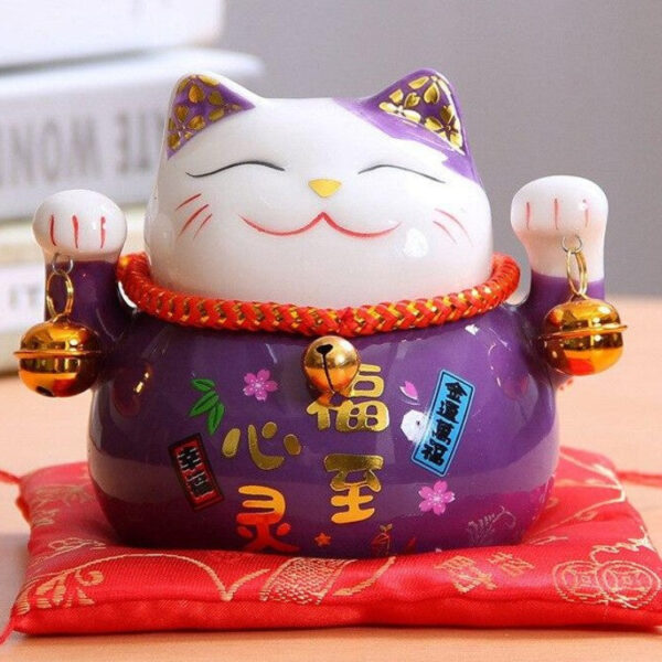 gato asiatico maneki neko violet 2