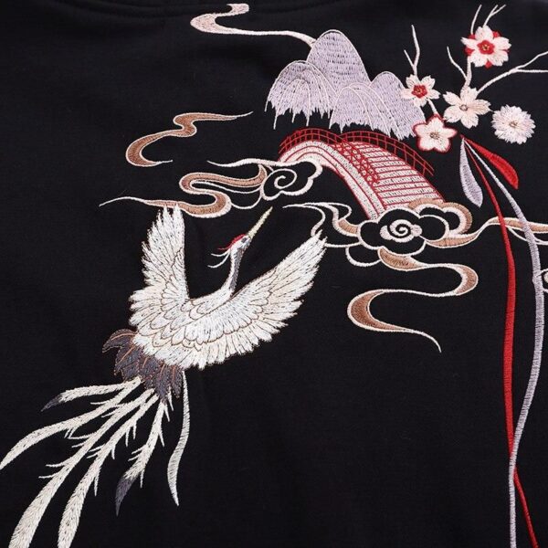 hoodie negra floral sakura patchwork 3