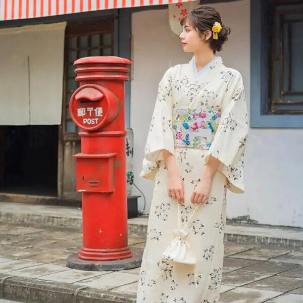 kimono mujer akiko 2